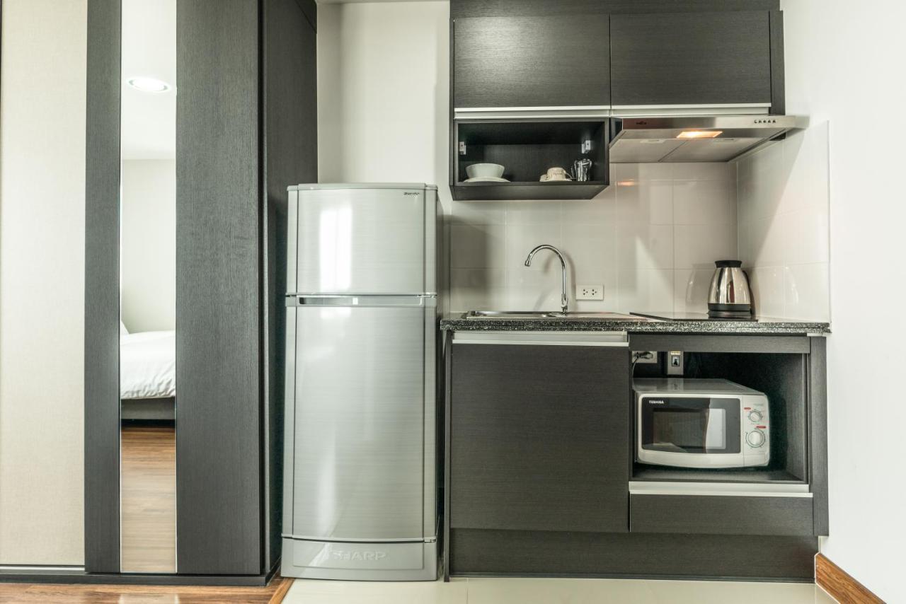 Winner Sriracha Serviced Apartment Si Racha Esterno foto